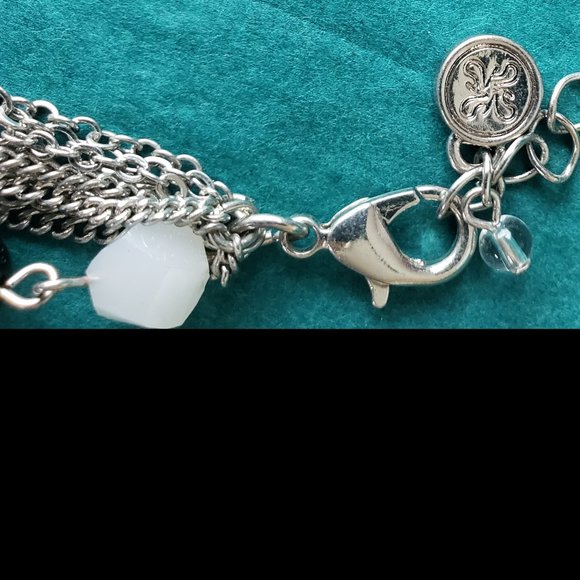 2/10$ Silver tone chain with black and white beads necklace - Picture 4 of 4